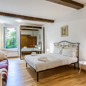 Deluxe - Campo Dei Fiori Appartamento Roma